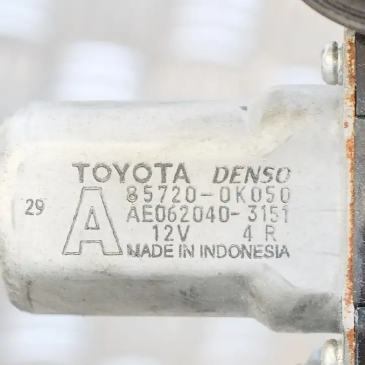 Toyota Hilux (AN120, AN130) (2015 - 2017) 698200K141 Электростеклоподъемник передний (комплект) — фото 6