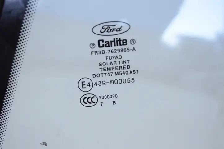Ford Mustang VI (2015 - ) FR3B7629865A Заднее боковое стекло — фото 5
