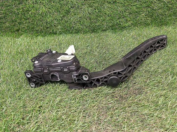 Audi Q7 (2005 - 2009)  7L0723507B Педаль акселератора