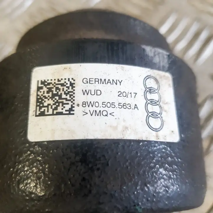 Audi A5 (2016 - ) 8W0505563A Другая часть кузова — фото 6