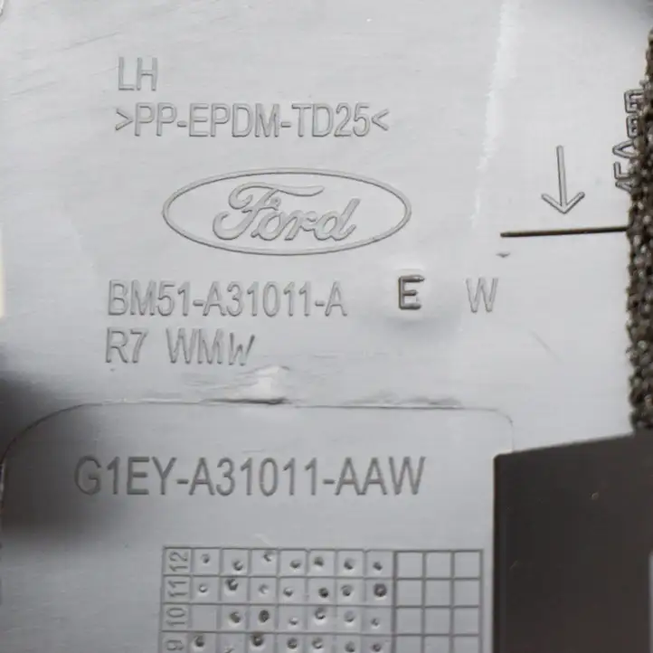 Ford Focus (2015 - 2019) G1EYA31011AAW Обшивка стойки D нижняя — фото 8