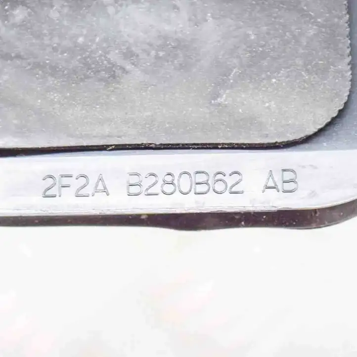 Tesla Model S (2016 - 2021) 2F2AB280B62AB Вентиляционная решетка кузова — фото 6