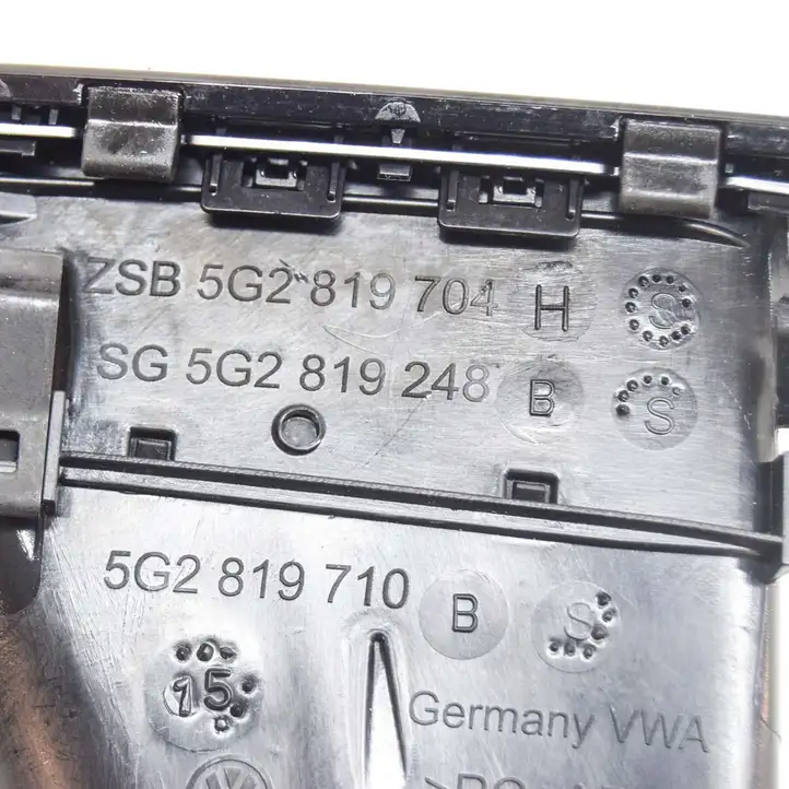 Volkswagen Golf VII (2013 - 2019) 5G2819704H Воздушная решетка панели — фото 6