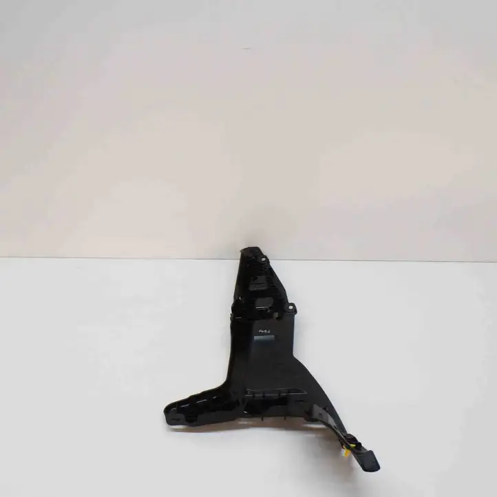 Tesla Model S (2012 - 2016) 100927300E Кронштейн заднего бампера — фото 2