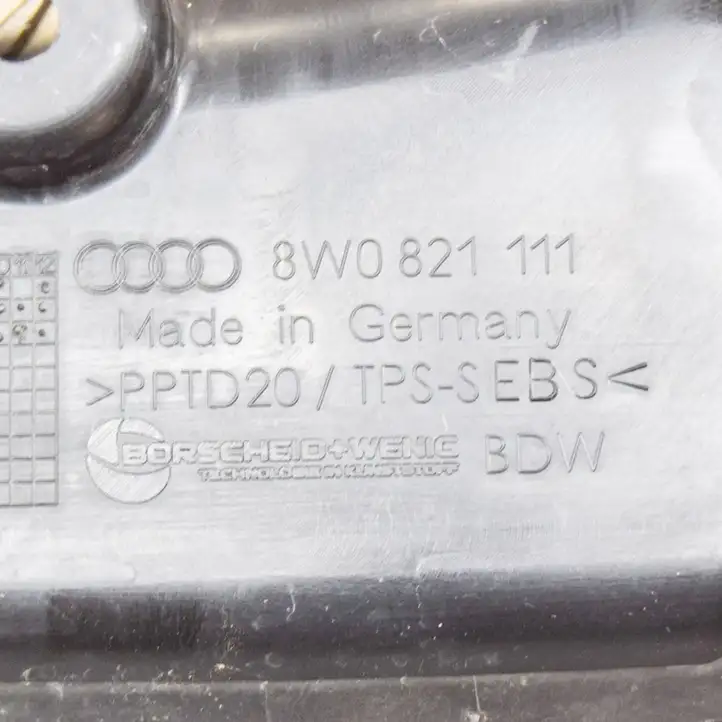 Audi A4 S4 B9 (2015 - 2019) 8W0821111 Накладка крыла — фото 6