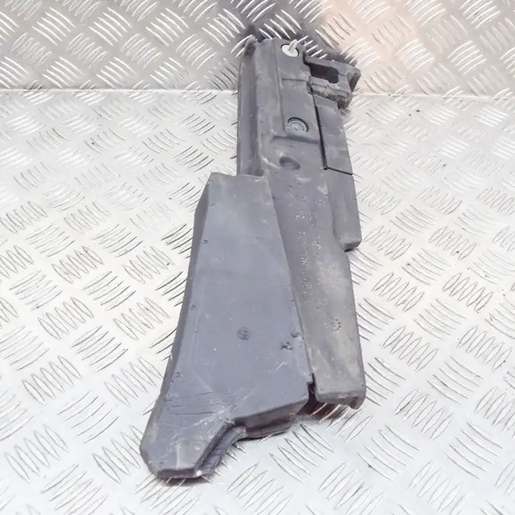 Audi Q3 8U (2011 - 2014) 8U0823722A Другая часть кузова — фото 2