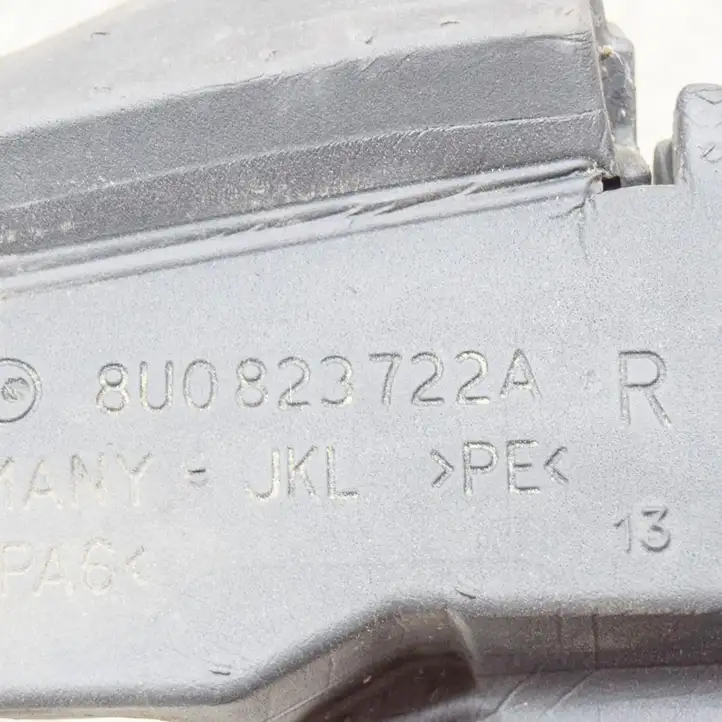 Audi Q3 8U (2011 - 2014) 8U0823722A Другая часть кузова — фото 6