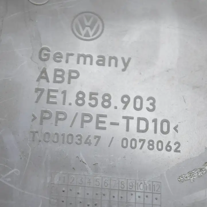 Volkswagen Transporter - Caravelle T5 (2009 - 2015) 7E1858903 Нижняя отделка панели приборов — фото 6