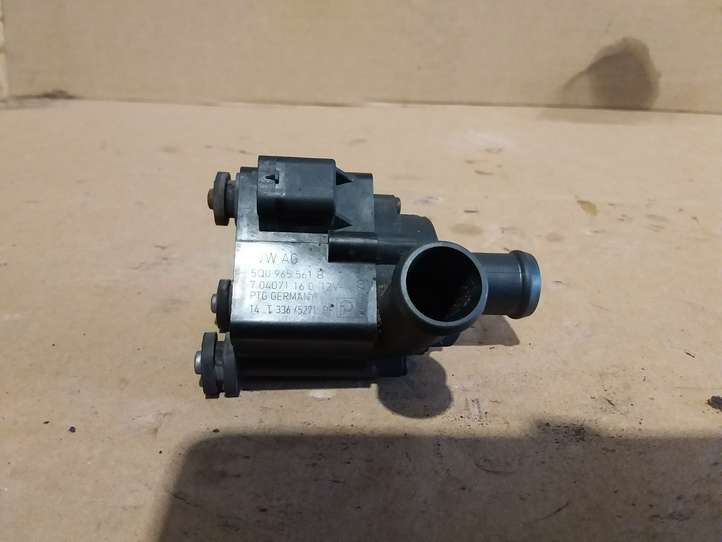 Audi A4 (2011 - 2015)  5Q0965561B Циркуляционный электрический двигатель