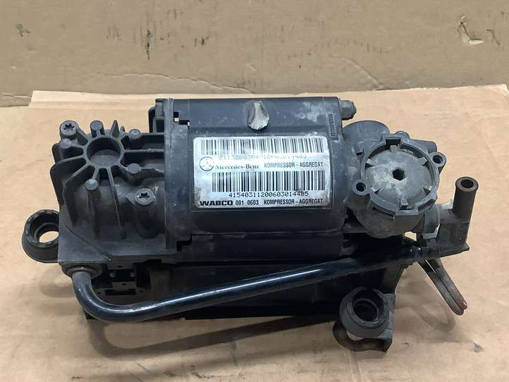 Mercedes-Benz E W211 (2002 - 2009)  2113200304 Воздушный компрессор