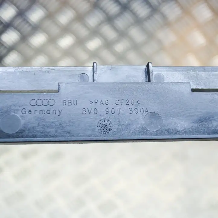 Audi A3/S3 8V (2012 - 2016) 8V0907390A Другая часть кузова — фото 6