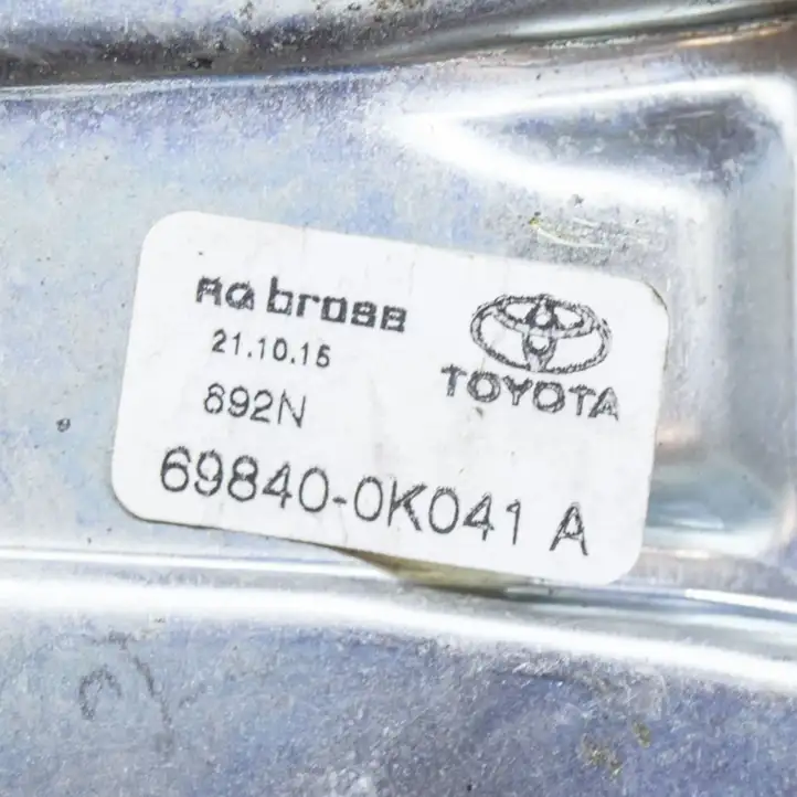 Toyota Hilux (AN120, AN130) (2015 - 2017) 698400K041A Стеклоподъемник передней двери (комплект) — фото 6