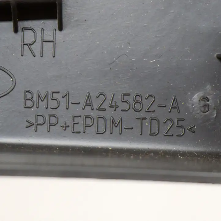 Ford Focus (2011 - 2015) BM51A24582A Верхняя обшивка стойки B — фото 6