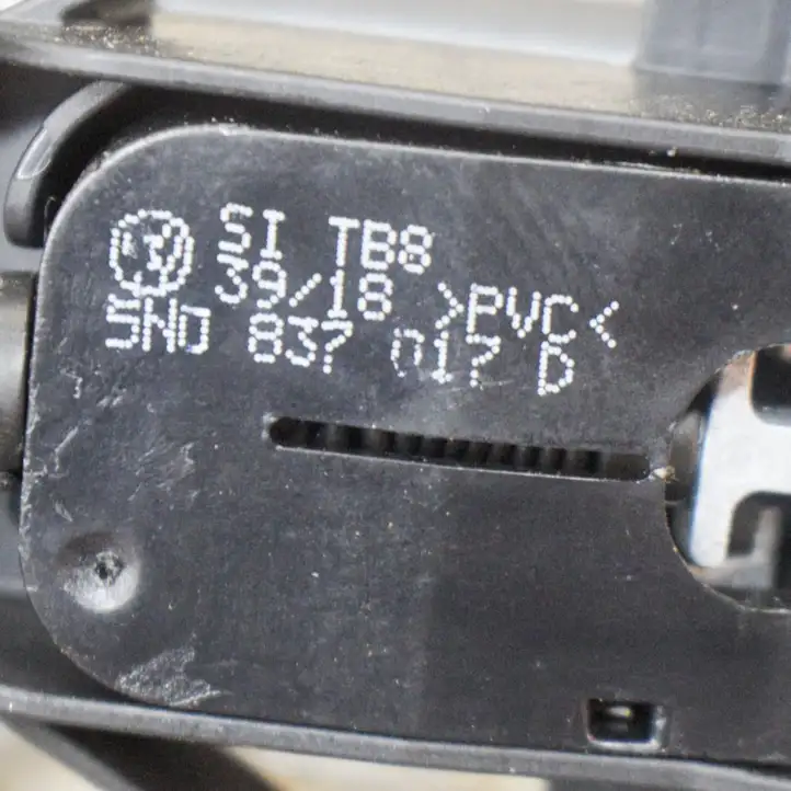 Audi A3/S3 8V (2016 - 2020) 5N0837017D Наружная ручка двери — фото 5