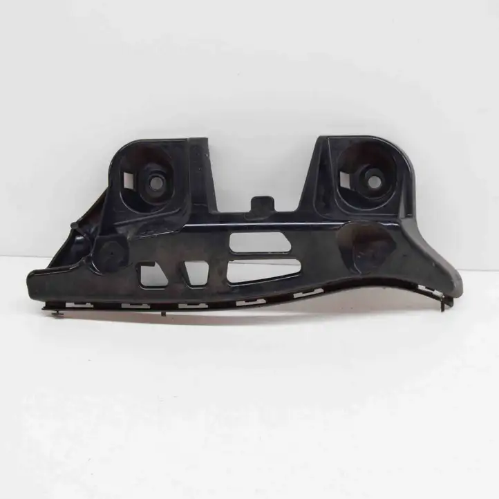 Mercedes-Benz CLA C117,X117,W117 (2013 - 2019) A1178850765 Кронштейн угловой части бампера — фото 4