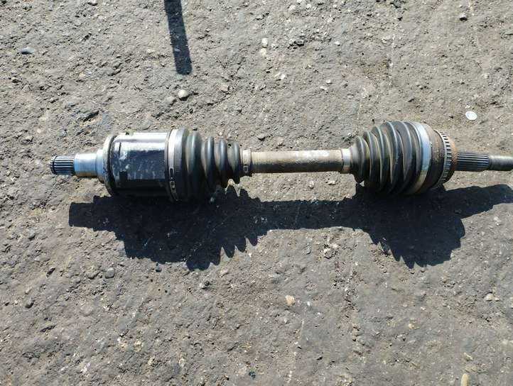 Toyota RAV 4 (XA20) (2000 - 2005)   Передняя полуось