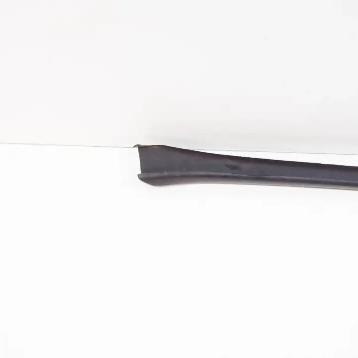 Audi Q5 SQ5 (2008 - 2012) 8R0854327A Накладка стоек лобового стекла — фото 5