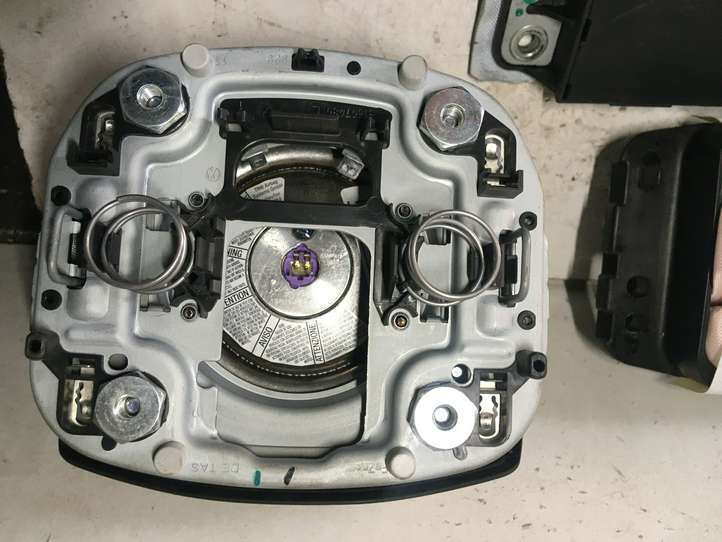 Skoda Yeti (2009 - 2012)  1Z0880201AR Комплект подушек безопасности