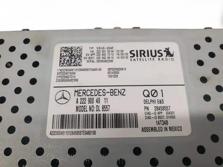 Mercedes-Benz CLA C117,X117,W117 (2013 - 2019) A2229004911 Усилитель антенны — фото 3