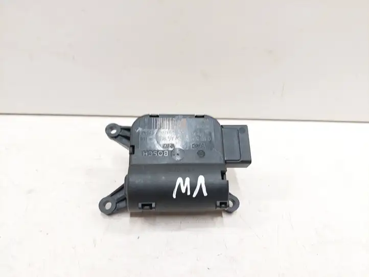 Audi A3/S3 8L (2000 - 2003) 1K0907511D Двигатель задвижки потока воздуха — фото 1