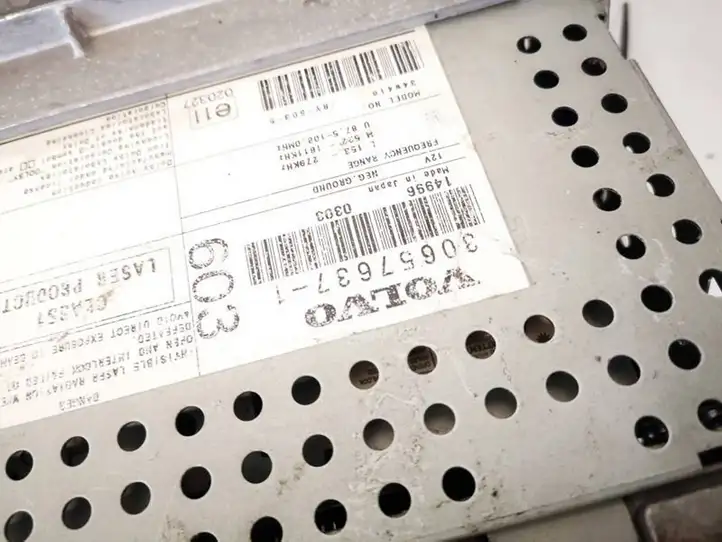 Volvo S60 (2000 - 2004) 9491792 Магнитола / мультимедийная система — фото 4