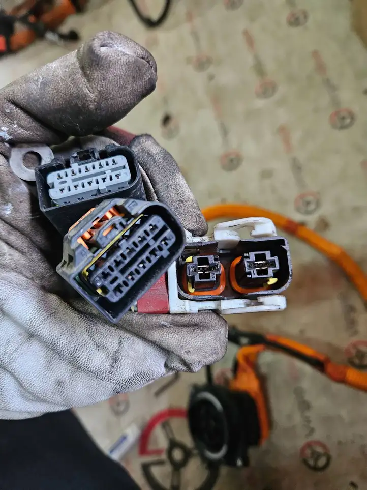 Opel Grandland X (2017 - )  9835378280 Розетка для зарядки электромобиля