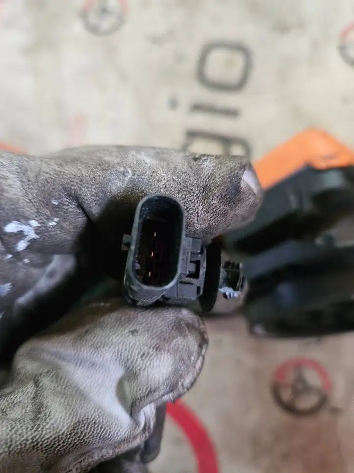 Opel Grandland X (2017 - )  9835378280 Розетка для зарядки электромобиля