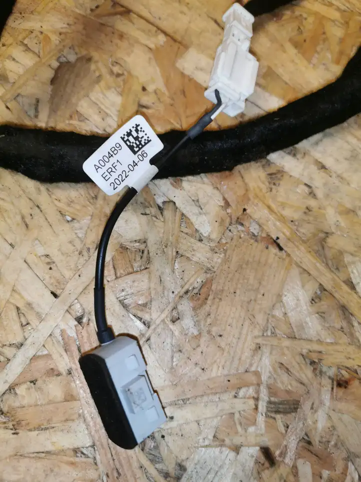 Opel Corsa F (2019 - ) 9843825680 Прочая электропроводка — фото 4
