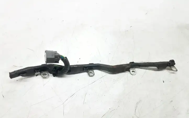 Toyota Verso (2012 - 2015) Провода свечей накаливания — фото 1
