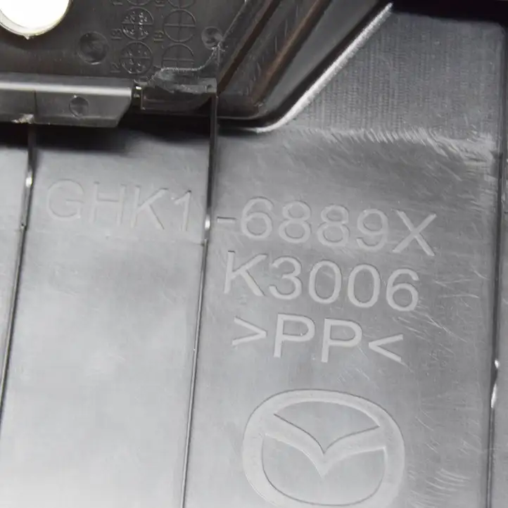 Mazda 6 (2012 - 2015) GHK16889X Отделка порога багажника — фото 6