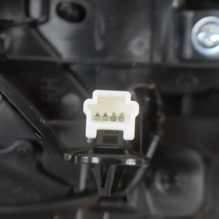 Nissan Qashqai (2017 - 2020) 969RJ4EH0A Другая деталь консоли (туннеля) — фото 5