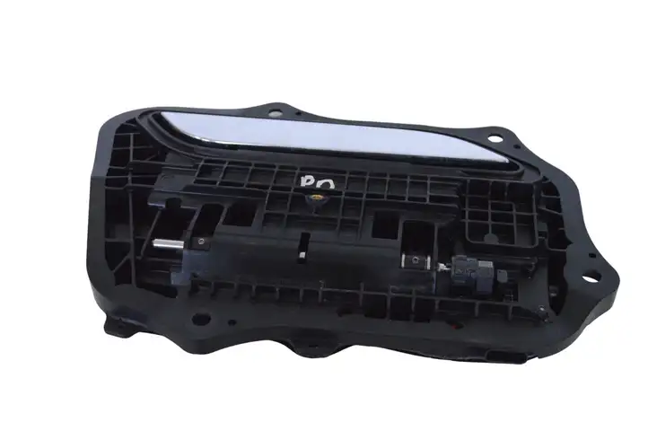 Tesla Model S (2012 - 2016) 108298100C Наружная ручка двери — фото 1