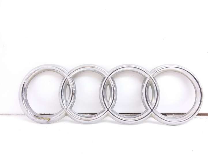 Audi A3/S3 8L (2000 - 2003)   Значок производителя / буквы модели