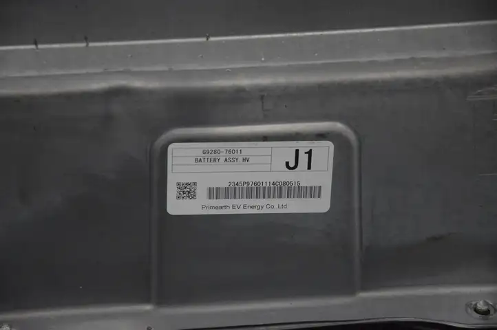 Toyota Prius (XW30) (2009 - 2015) G384347031 Аккумулятор гибридного / электрического автомобиля — фото 3