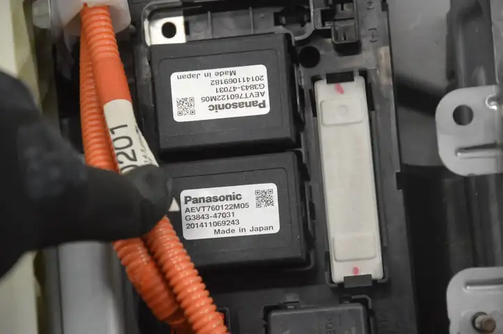 Toyota Prius (XW30) (2009 - 2015) G384347031 Аккумулятор гибридного / электрического автомобиля — фото 11