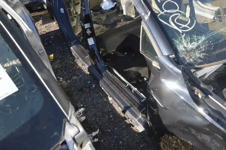 Volkswagen Golf VIII (2019 - ) Порог кузова — фото 3
