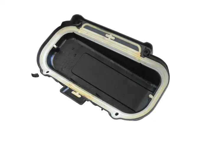 BMW 6 F12 F13 (2010 - 2018) 7555189 Крышка ящика предохранителей — фото 4