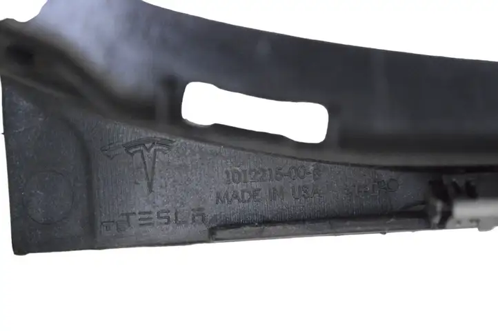 Tesla Model S (2016 - 2021) 101221500B Наружная отделка заднего порога — фото 5