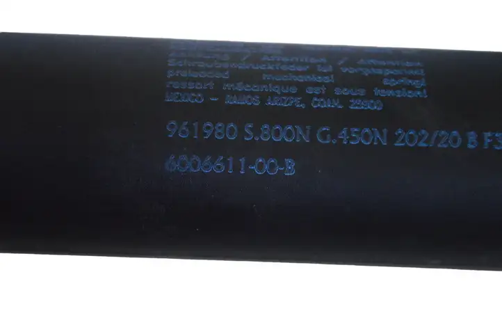 Tesla Model S (2016 - 2021) 600661100B Амортизатор крышки багажника — фото 5
