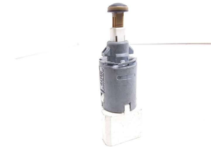 Renault Megane II (2002 - 2005)  8200168238B Датчик тормозной педали
