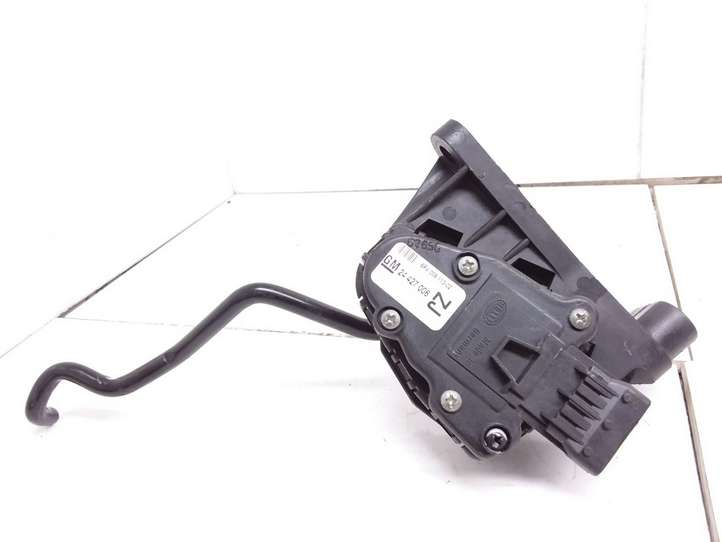 Opel Astra (2004 - 2009)  24427006 Педаль акселератора