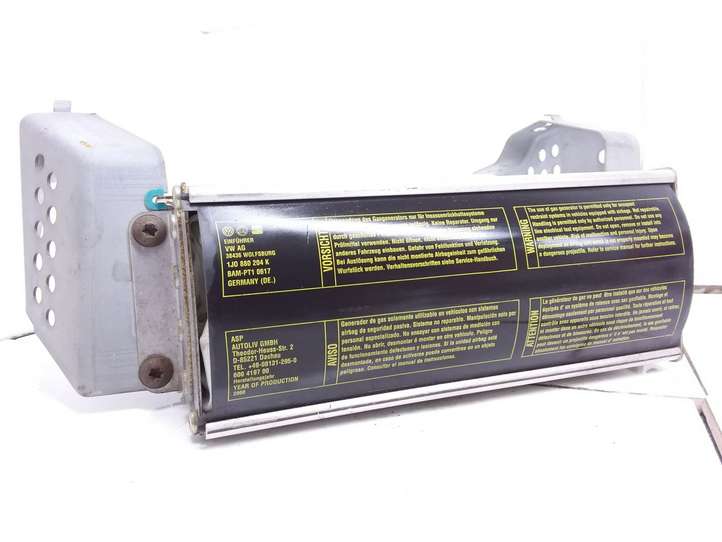 Volkswagen Golf IV (1998 - 2005)  1J0880204K Подушка безопастности пассажира
