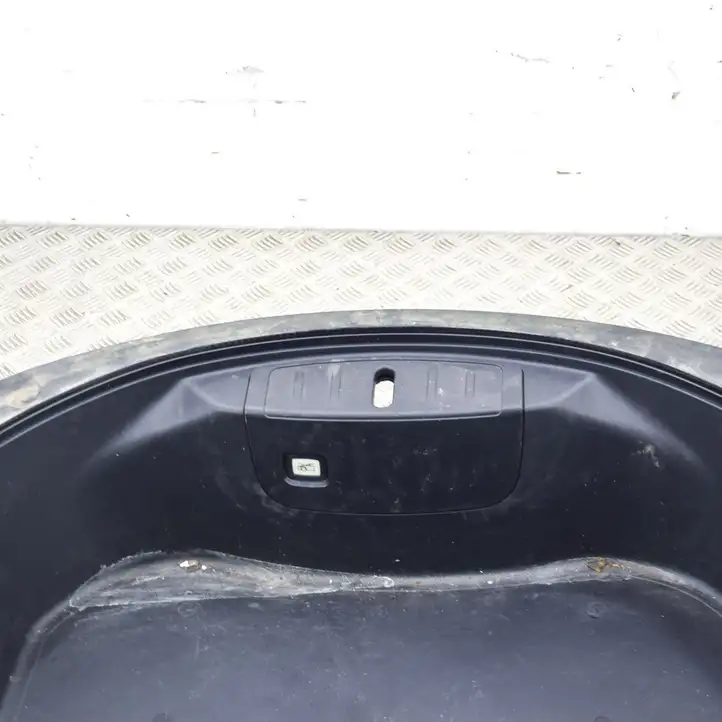Tesla Model 3 (2017 - 2023) 109585800D Другая часть кузова — фото 8