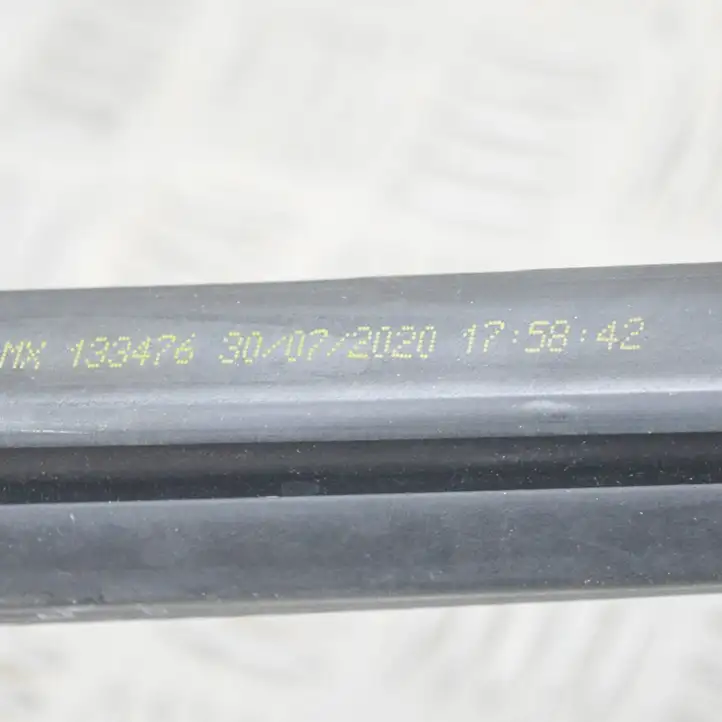 Tesla Model 3 (2017 - 2023) 109050200G Другая часть кузова — фото 5