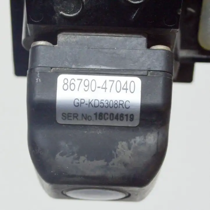 Toyota Prius (XW30) (2009 - 2015) 8679047040 Камера заднего вида в бампере — фото 6