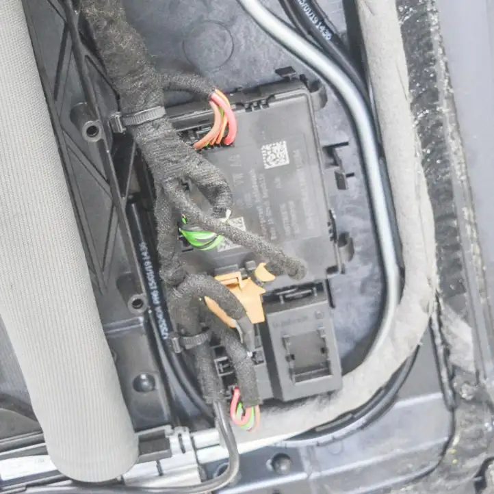 Porsche 911 992 (2019 - ) 992877043A Комплект люка крыши — фото 4