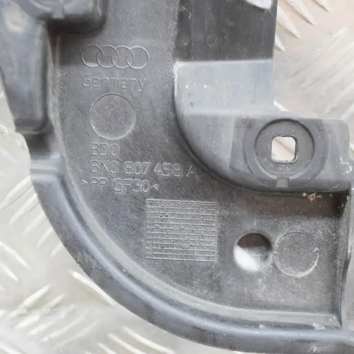 Audi TT Mk1 (2003 - 2006) 8N0807458A Кронштейн заднего бампера — фото 9
