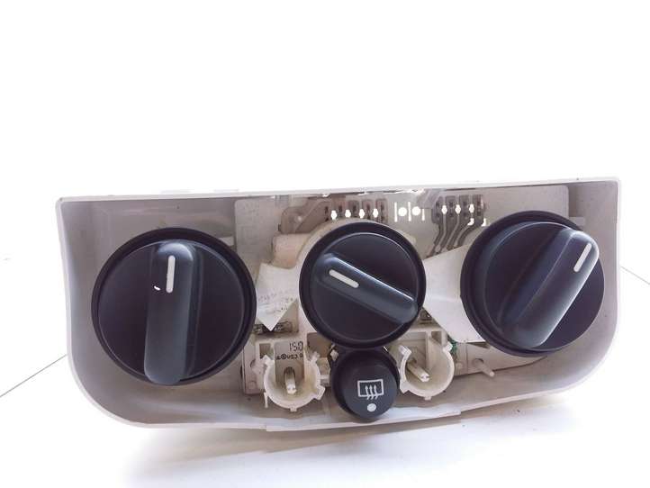 Opel Meriva (2002 - 2006)  93329466 Управление климат контролем