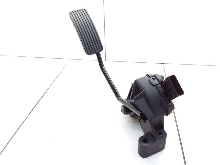 Opel Vectra (2002 - 2005)  6PV00832300 Педаль акселератора