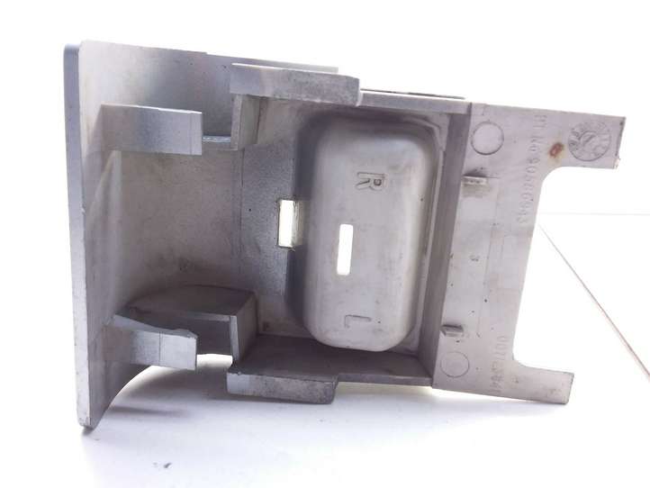 Opel Vectra (1999 - 2002)  90586943 Отделка заднего порога (внутренняя)